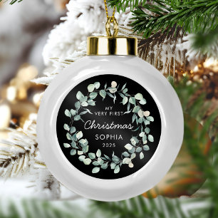 Erstes Weihnachten des Babys Eukalyptus-Kranz Schw Keramik Kugel-Ornament