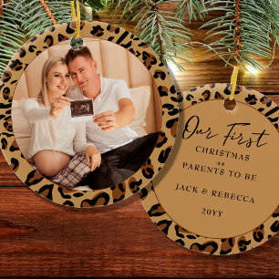 Erstes Weihnachten Eltern werdend Leopardendruck F Keramik Ornament