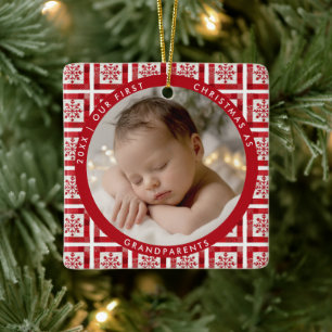 Erstes Weihnachten Großeltern Rotes Quilt-Patch-Fo Keramikornament