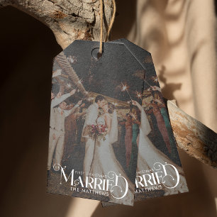 Erstes Weihnachten Verheiratet Minimale Typografie Geschenkanhänger