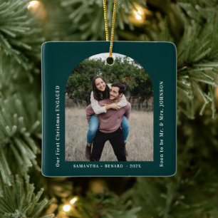 Erstes Weihnachten Verlobtes Paar Foto Bogen Keramikornament