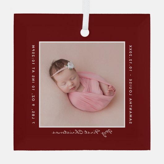 Erstes Weihnachts-Baby-Foto Ornament Aus Glas (Rückseite)