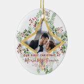 Erstes Weihnachtsverheiratetes Foto-Geschenk Keramik Ornament (Rechts)