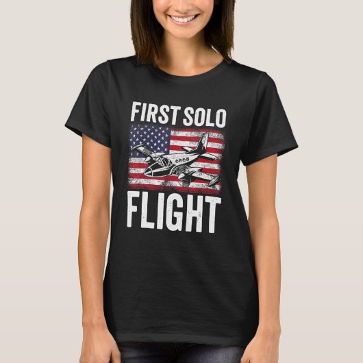 Erstflug von Flugzeug-Piloten mit Solo T-Shirt (Vorderseite)