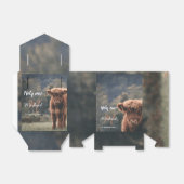 Erstgeburtsfeier des Hochlandkuhkalbs in Monogramm Geschenkschachtel (Ungefaltet)