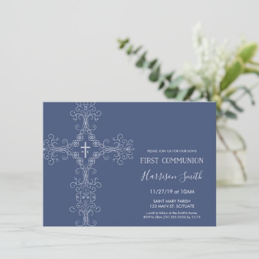 Erstkommunioneinladung von Jungen - Kreuz, Monogra Einladung (Stehend Vorderseite)