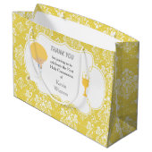 Erstmaliger Blonde Boy Gold Damask Große Geschenktüte (Rückseite Schrägansicht)