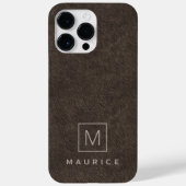 Erstmaliger individuelle Name aus braunem Leder Case-Mate iPhone Hülle (Rückseite)