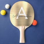 Erstmaliger Name des Monogramms Luxury Gold Metall Tischtennis Schläger<br><div class="desc">Luxuriöse Gold Imitate Metallic Foil Elegant Monogram Ping Pong Paddle. Dieses mit Monogramm Ping Pong Paddle kann auf Ihren Vor- und Erstnamen angepasst werden und macht einen tollen Geburtstag oder Hochzeitsgeschenk für Junggeselinnen-Abschied.</div>