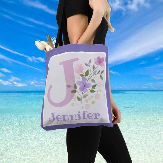 Erstmaliger Plus Name Jennifer mit Blume Tasche