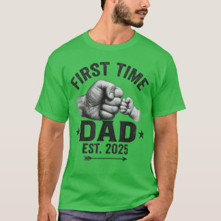 Erstmaliger Vater Est 2025 Geschenke Fist Bump Neu T-Shirt