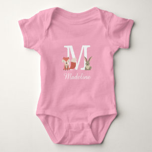 Erstmaliges Monogramm für Woodlandtiere Baby Strampler
