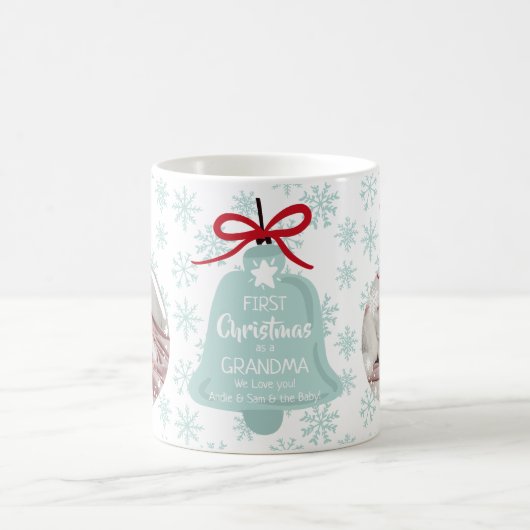 Erstmals Weihnachten Großmutter blauer Schneeflock Kaffeetasse (Mittel)