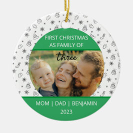 Erstweihnachtsfamilie von drei Kindern Keramik Ornament