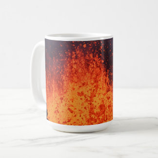 Eruptionsvulkan: Brunnenlava vom Krater Kaffeetasse