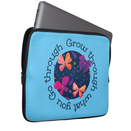 Erwachsen durch das, was Sie durchmachen Laptopschutzhülle (Vorne Rechts)