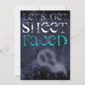 Erwachsene trinken gespenstisches Halloween-Party  Einladung (Vorderseite)