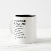 Erwachsenenarzt für Gerontologie Zweifarbige Tasse (Vorderseite Links)