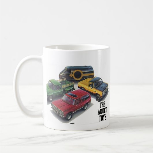 Erwachsener spielt Tasse (Links)