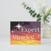 Erwarten Sie, dass Wunder das Sonnenuntergang spre Postkarte (Stehend Vorderseite)