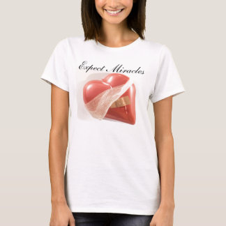 Erwarten Sie Wunder-Herz T-Shirt