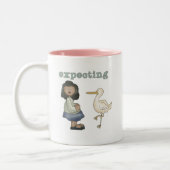 Erwartung - Afrikanische Mama wird und bleibt Zweifarbige Tasse (Links)