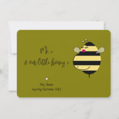 Erwartung der Ankündigung der Mama Bee Olive (Vorderseite)