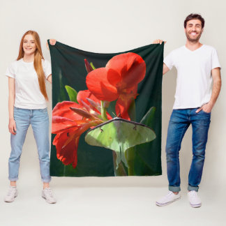 "Erwartung der Nacht" - Luna-Motten-Malerei Fleecedecke