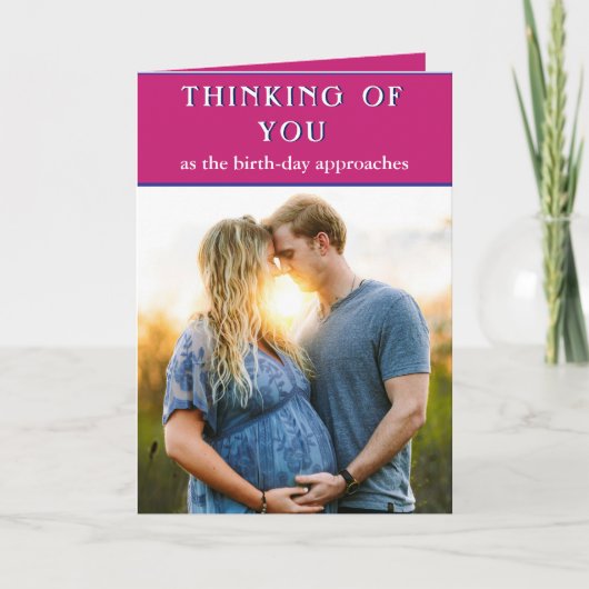 Erwartung eines Babys, das an Ihre Karte denkt (Vorderseite)