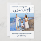 Erwartung von Foto und elegantem Script Blue Pregn Ankündigung (Vorderseite)