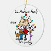 Erwartungsvolle Paare mit Keramik Ornament (Links)