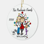 Erwartungsvolle Paare mit Keramik Ornament (Links)