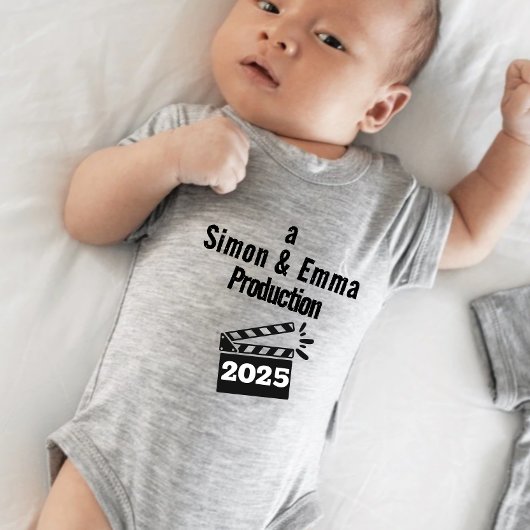 Erzeugung von Mama und Vater Baby Strampler