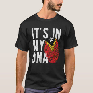 es befindet sich in meiner DNA Timor-Leste-Flagge  T-Shirt