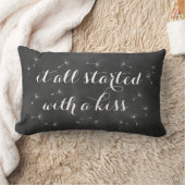 Es begann ganz mit einem Kuss-Kissen Lendenkissen (Decke)