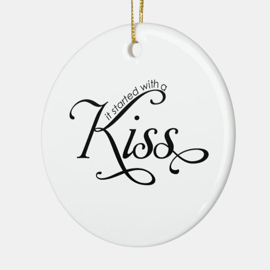 Es begann mit einem Kuss Weihnachtsschmuck (Links)