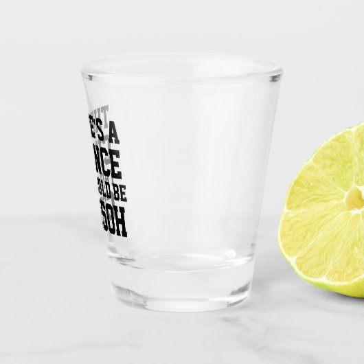 Es besteht die Möglichkeit, dass dies C2H5OH sein Schnapsglas (Rechts)