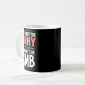Es geht nicht um den Bunny, der sich mit Lamm-Oste Kaffeetasse (Vorderseite Links)