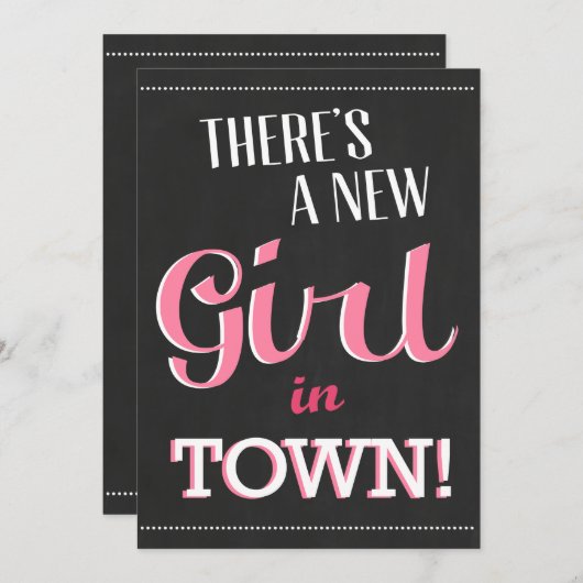 Es gibt ein neues Mädchen in der Town Baby Dusche Einladung (Vorne/Hinten)