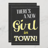 Es gibt ein neues Mädchen in Town Baby Dusche Einl Einladung (Vorne/Hinten)
