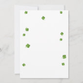 Es gibt einen Charm St. Patrick's Day Boy zum Gebu Einladung (Rückseite)