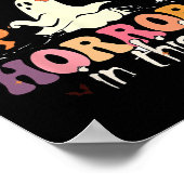 Es gibt einige Horror in diesem Haus Ghost Pumpkin Poster (Ecke)