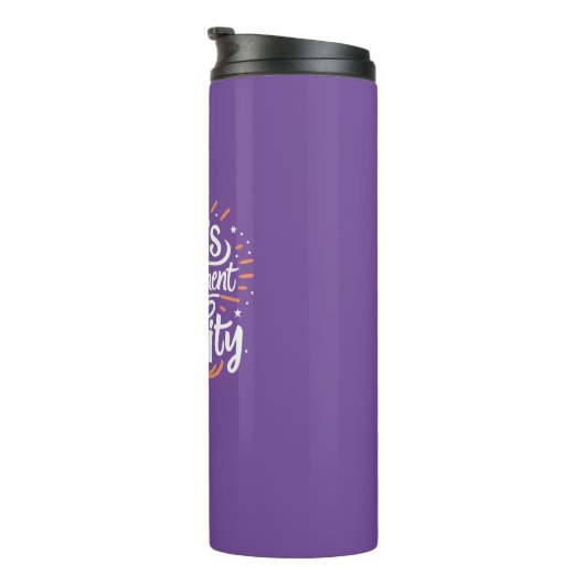 Es gibt Ermächtigung in Demut Thermosbecher (Nach rechts gedreht)