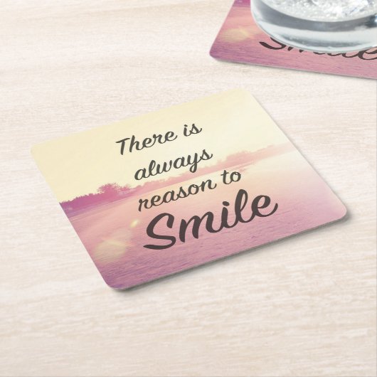 Es gibt immer Grund zu lächeln Rechteckiger Pappuntersetzer (angewinkelt)