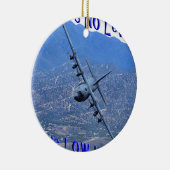 ES GIBT KEIN NIVEAU WIE NIEDRIGER STAND KERAMIKORNAMENT (Rechts)