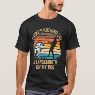 Es gibt nichts, was wie ein Largemouth auf meinem T-Shirt
