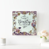 Es gibt Schönheit rund um Schmetterlinge und Rose Quadratische Wanduhr (Zuhause)