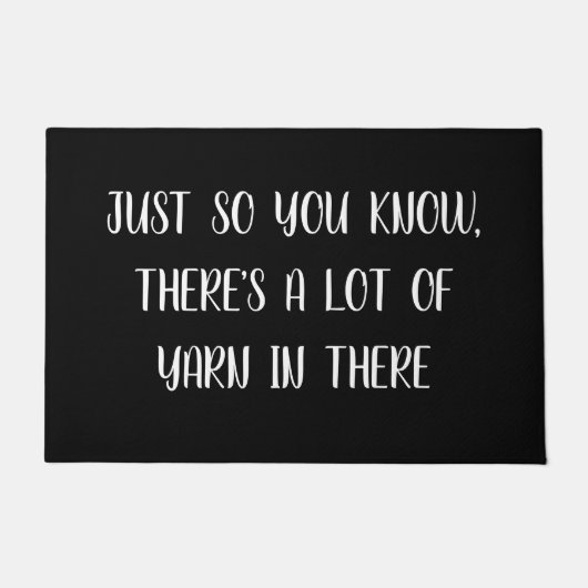 Es gibt viel Garn Schwarz-weiß Knitter Funny Fußmatte (Vorderseite)