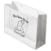 Es ist boo Name Halloween Datum Geister schwarz Große Geschenktüte (Vorderseite Schrägansicht)