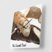 Es ist Cannoli Time Clock Quadratische Wanduhr (Winkel)
